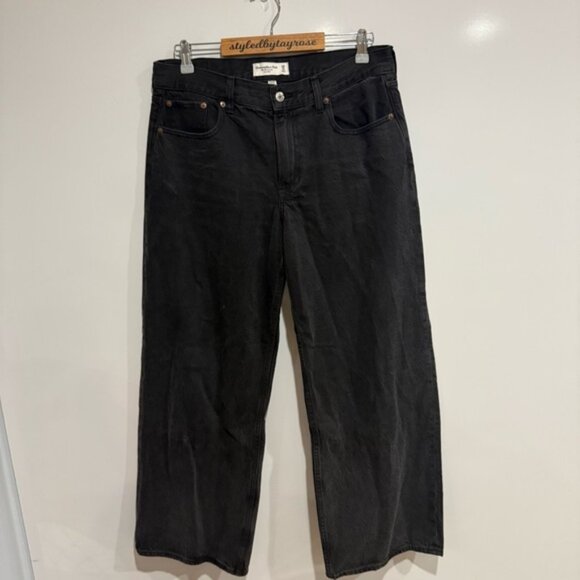 NWOT Abercrombie & Fitch Curve Love Low Rise Ultra Loose Jean Black - Picture 8 of 11